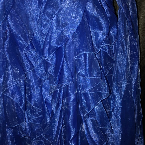 🤑SOLD🤑SOLD🤑Gorgeous young lady formal - Picture 4 of 8